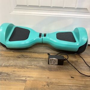 🌟Host Pick🌟 Teal Ride on with Charger